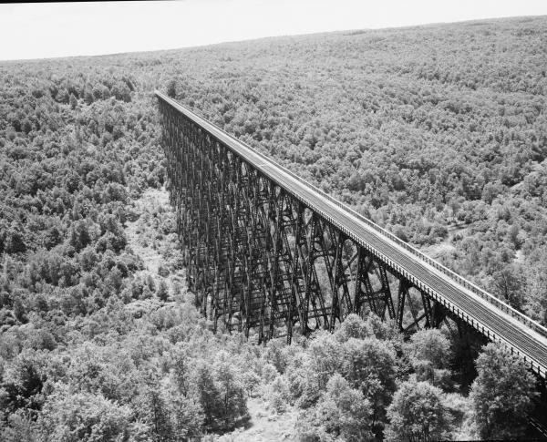 Erie Railway, Bradford Division, Bridge 27.66, Spanning Kinzua Creek Valley, 1.5 miles northeast , Mount Jewett vicinity, McKean County, PA.