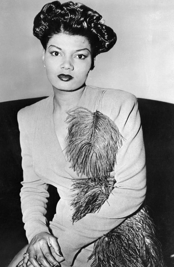 Pearl Bailey Shown Seated
