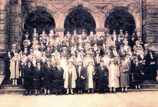 Outdoor group image of graduates.