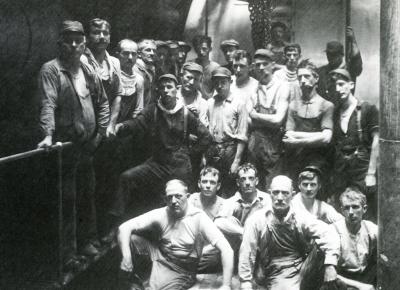 Group photograph of workers.